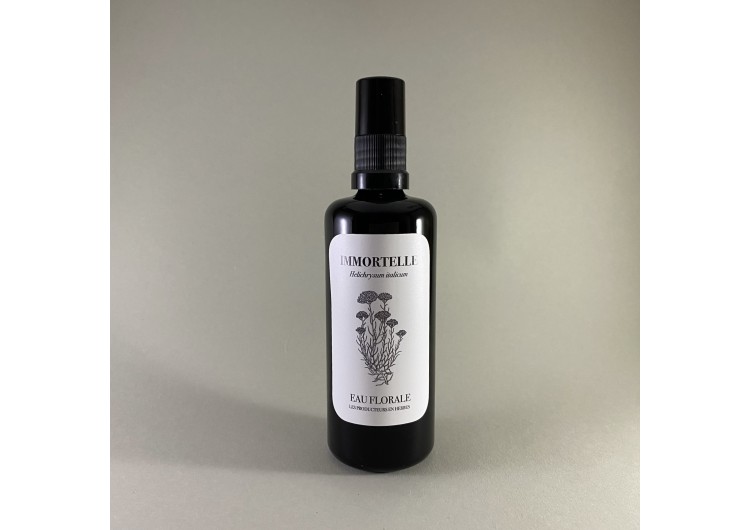 comprendre ce qu'est une eau florale